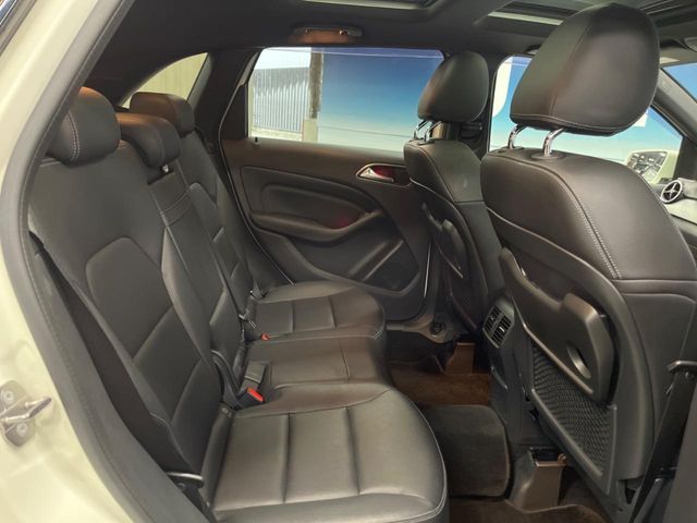 MERCEDES BENZ B CLAS 2018 Image 31