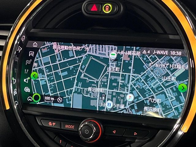 BMW MINI COOPER D 5DOOR 2019 Image 31