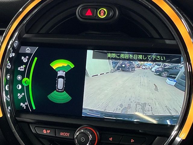 BMW MINI COOPER D 5DOOR 2019 Image 31