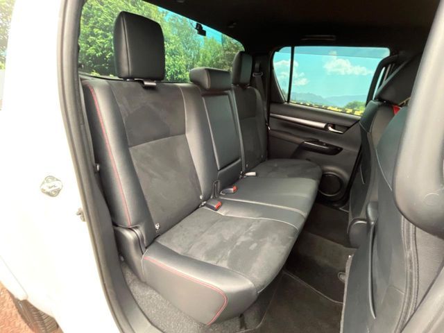 TOYOTA HILUX 4WD 2024 Image 31