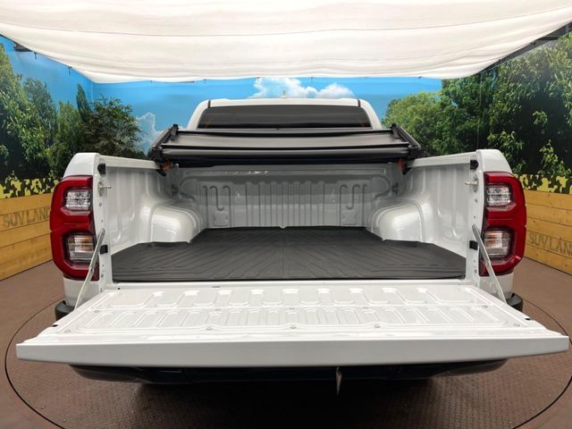TOYOTA HILUX 4WD 2024 Image 31