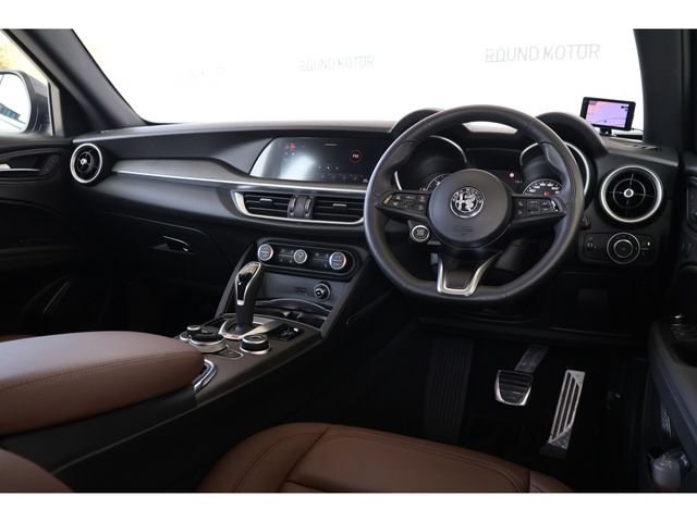 ALFAROMEO STELVIO 2023 Image 31