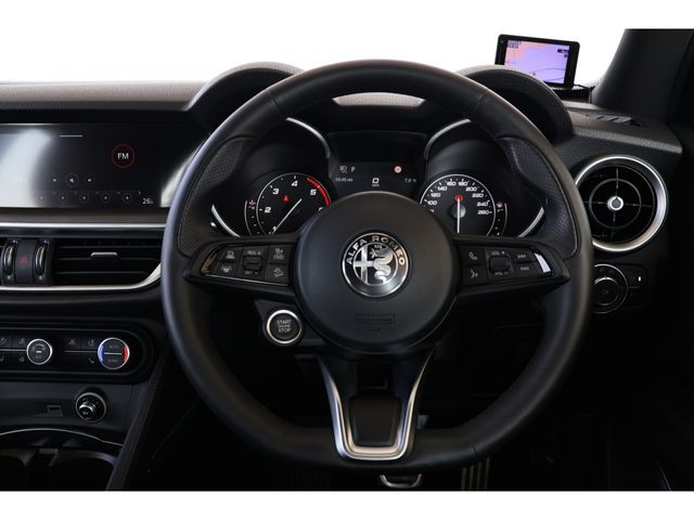 ALFAROMEO STELVIO 2023 Image 31