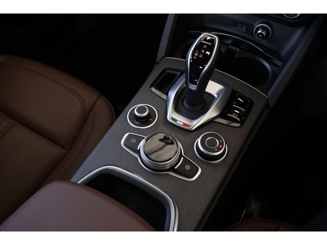 ALFAROMEO STELVIO 2023 Image 31
