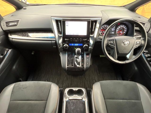 TOYOTA VELLFIRE 2021 Image 31