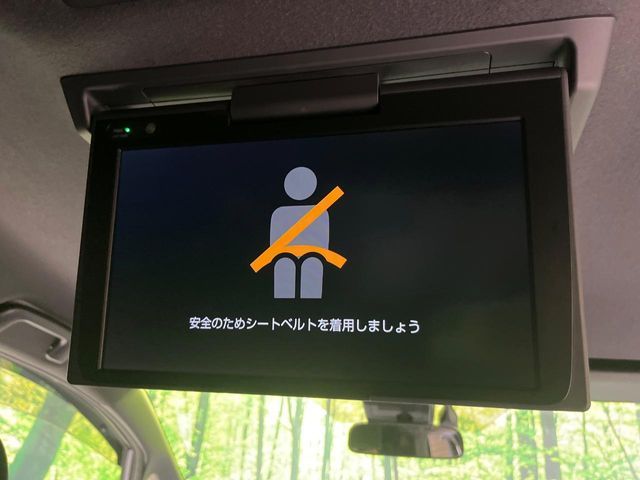 TOYOTA VOXY HYBRID 2019 Image 31