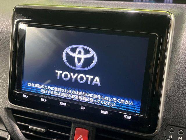 TOYOTA VOXY HYBRID 2019 Image 31