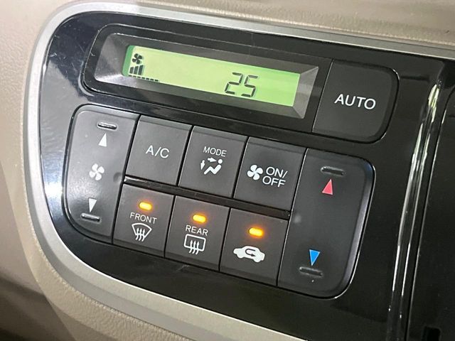 HONDA N BOX 2013 Image 31