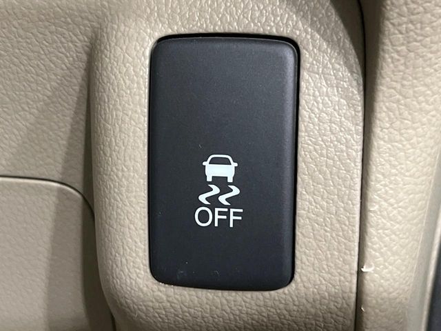 HONDA N BOX 2013 Image 31