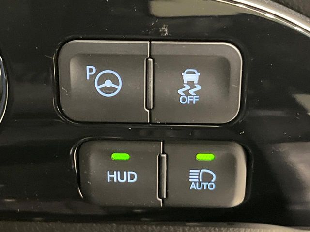 TOYOTA PRIUS 2017 Image 31