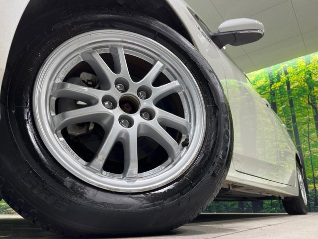 TOYOTA PRIUS 2017 Image 31