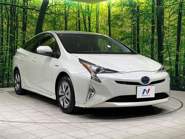 TOYOTA PRIUS 2017 Image 31