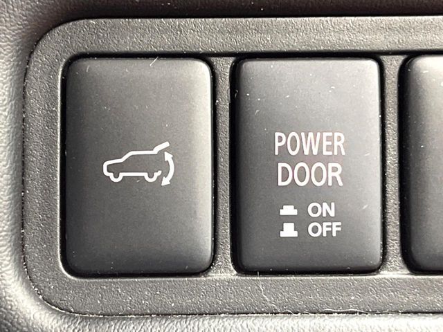 MITSUBISHI DELICA D:5 4WD 2021 Image 31