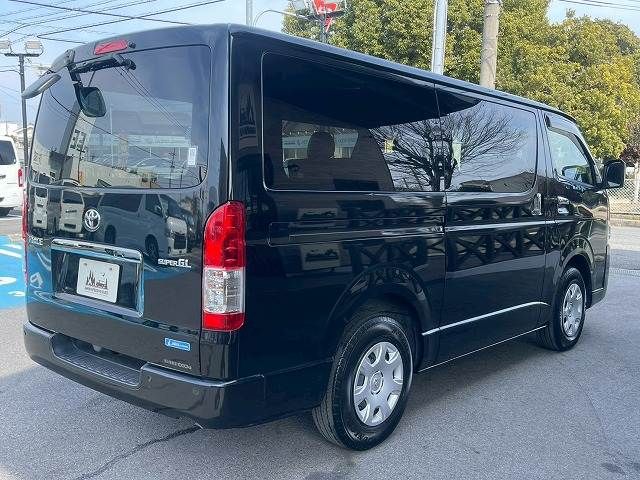 TOYOTA HIACE VAN 2WD 2021 Image 31