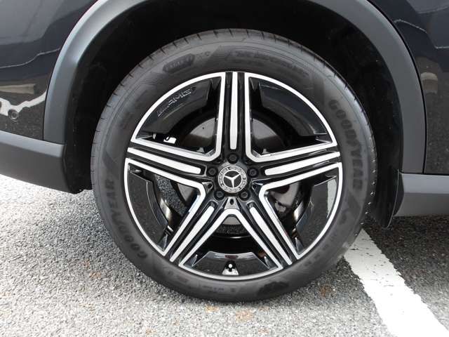 MERCEDES BENZ GLC CL 2024 Image 31