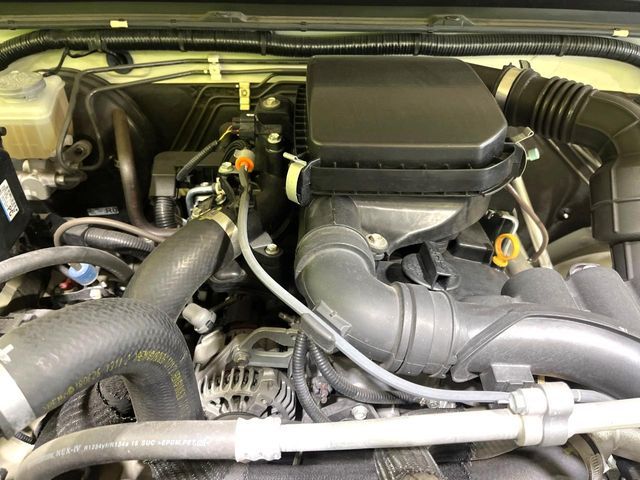 SUZUKI JIMNY 4WD 2018 Image 31