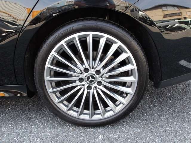 MERCEDES BENZ CLA CL 2024 Image 31