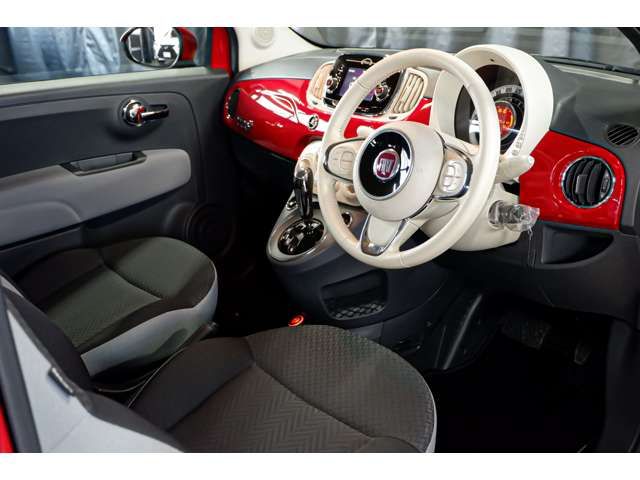 FIAT 500C 2016 Image 31