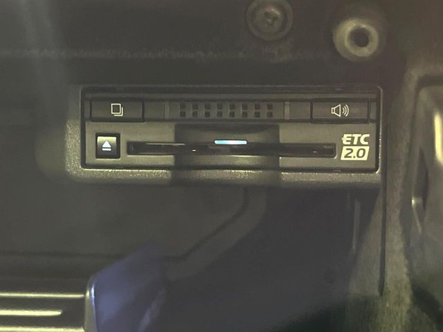 TOYOTA LEXUS IS300H 2017 Image 31