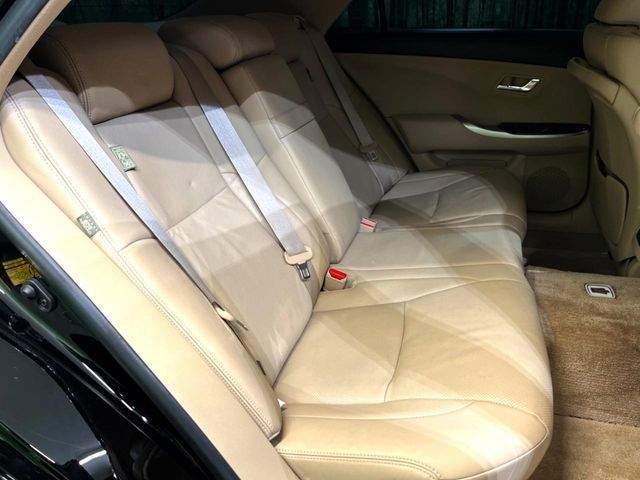 TOYOTA CROWN SEDAN HYBRID 2010 Image 31