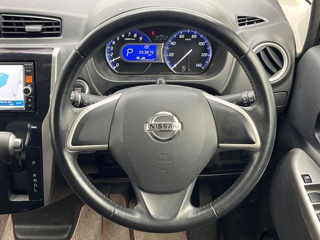 NISSAN DAYZ 2015 Image 31