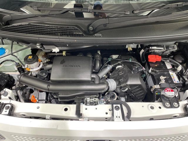 HONDA N BOX 2025 Image 31