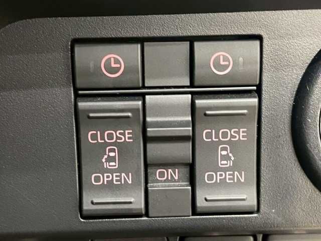 TOYOTA ROOMY 2021 Image 31