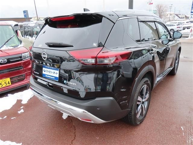 NISSAN X-TRAIL HYBRID 4WD 2024 Image 31