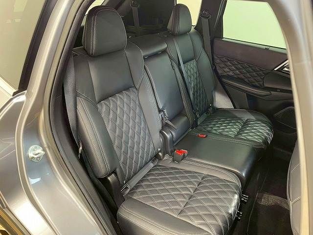 MITSUBISHI OUTLANDER PHEV 2022 Image 31