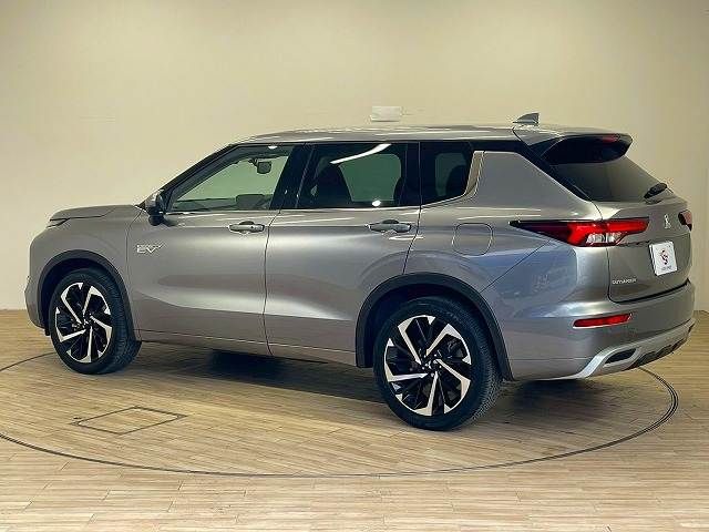 MITSUBISHI OUTLANDER PHEV 2022 Image 31