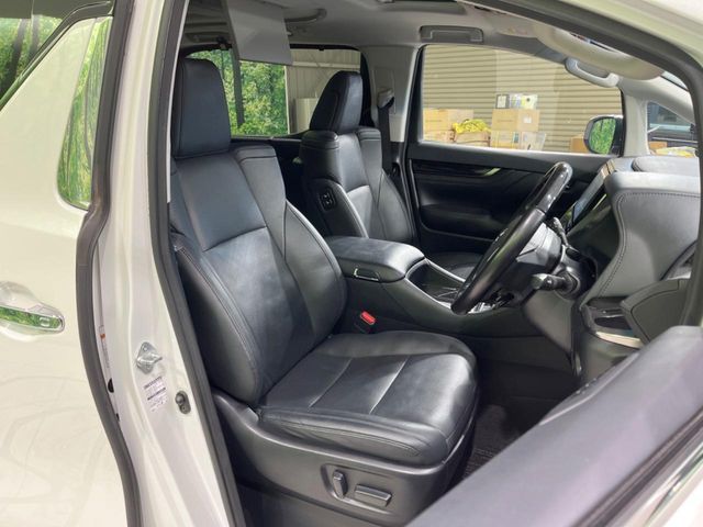 TOYOTA ALPHARD 2018 Image 31