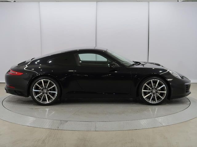 PORSCHE 911 2016 Image 31