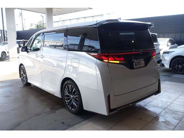 TOYOTA VELLFIRE  HYBRID 2024 Image 31