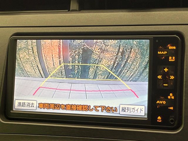 TOYOTA PRIUS 2011 Image 31