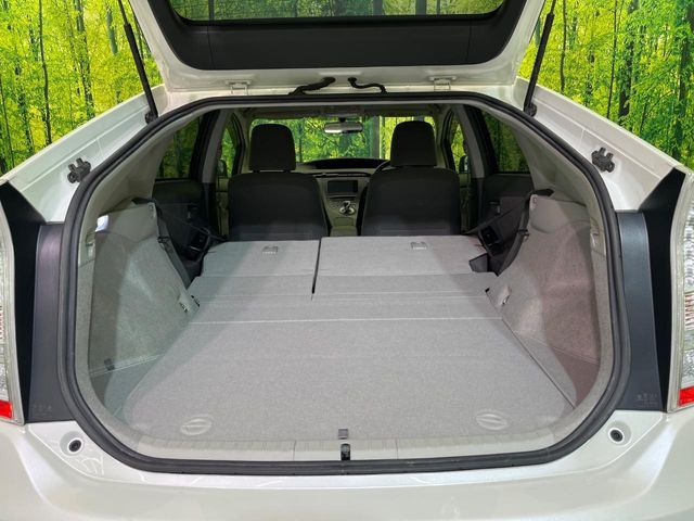 TOYOTA PRIUS 2011 Image 31