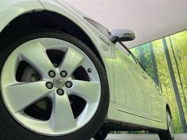 TOYOTA PRIUS 2011 Image 31