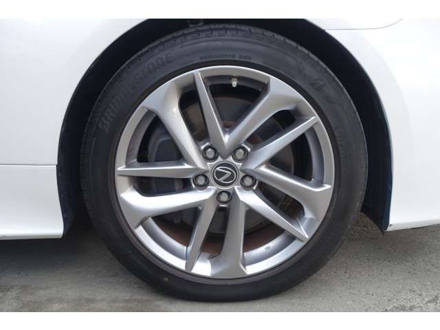 TOYOTA LEXUS RC300H 2021 Image 31