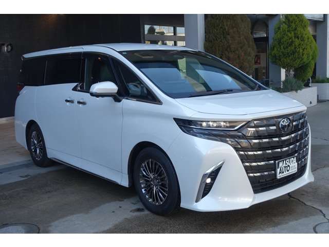 TOYOTA ALPHARD HYBRID 2025 Image 31