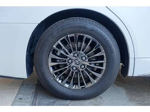 TOYOTA ALPHARD HYBRID 2025 Image 31