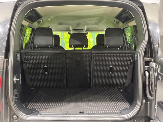 ROVER DEFENDER 2024 Image 31