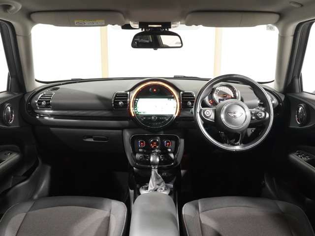 BMW MINI COOPER D CL 2017 Image 31