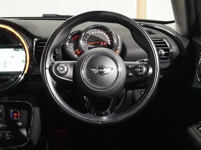 BMW MINI COOPER D CL 2017 Image 31