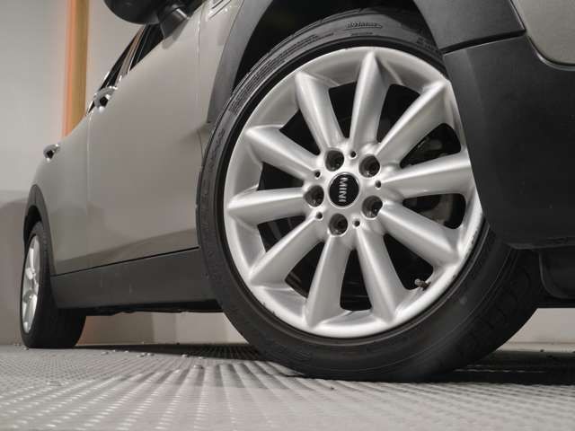 BMW MINI COOPER D CL 2017 Image 31