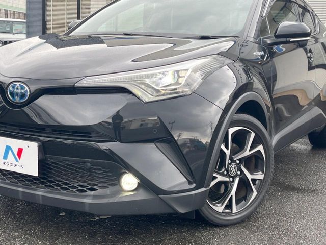 TOYOTA C-HR 2017 Image 31