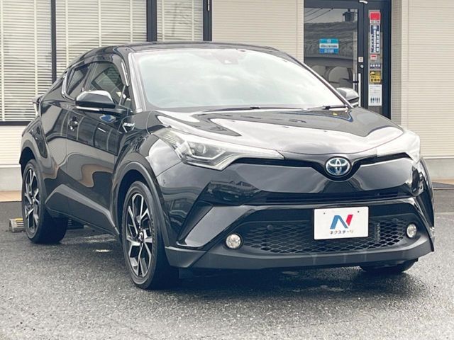 TOYOTA C-HR 2017 Image 31