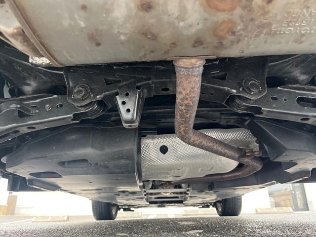 TOYOTA C-HR 2017 Image 31