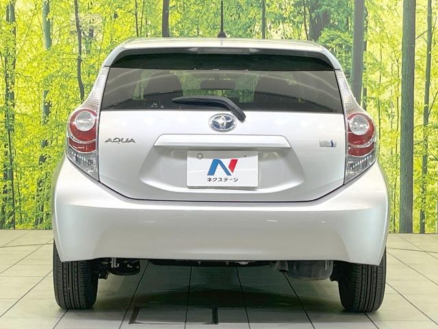 TOYOTA AQUA 2014 Image 31