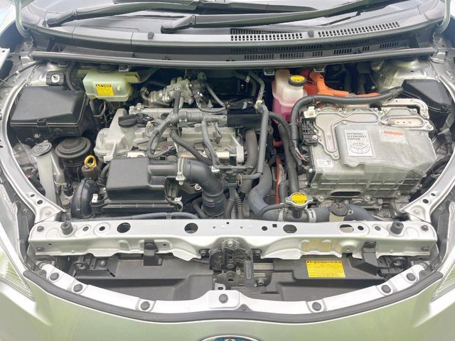 TOYOTA AQUA 2014 Image 31