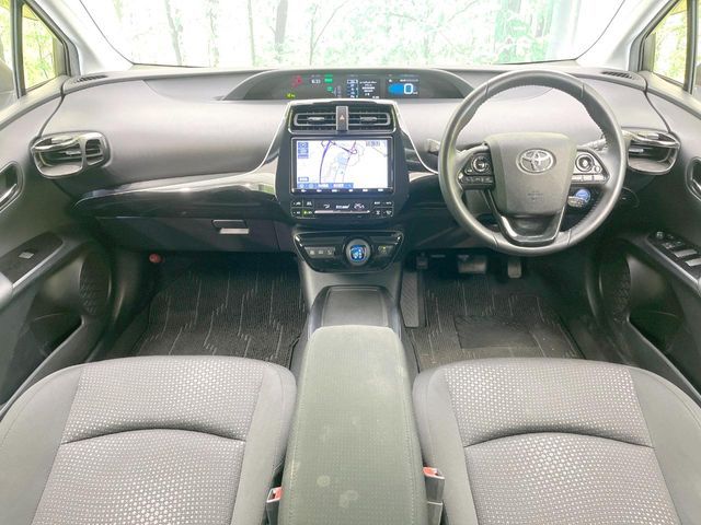 TOYOTA PRIUS 2019 Image 31