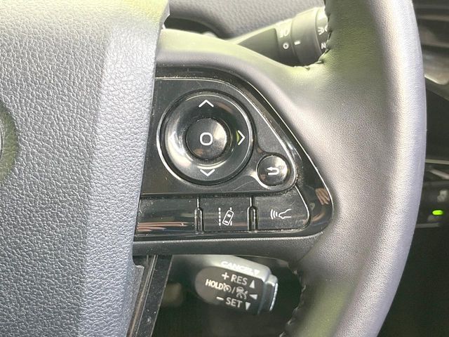 TOYOTA PRIUS 2019 Image 31